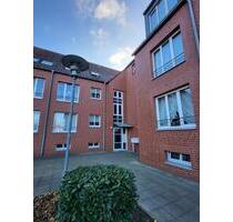 Helle 2-Zimmer-Wohnung - Einbauküche & Dachterrasse - Marktplatz - Hannover Ahlem-Badenstedt-Davenstedt