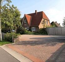 Haus mit Garten - 1.390,00 EUR Kaltmiete, in Bredstedt (PLZ: 25821)