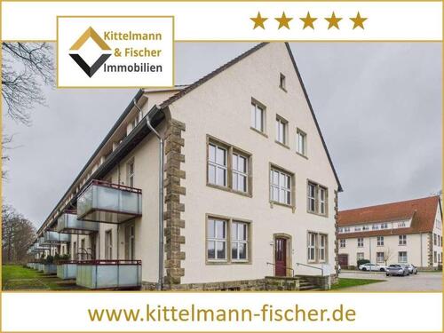Foto - WOHNEN IM GRÜNEN UND ABSEITS VON DER STADT! MODERNE 2 ZIMMER WOHNUNG MIT BALKON UND TAGESLICHTBAD!