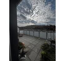 Helle, gut geschnittene 3 Zimmer Wohnung mit Balkon - Alfeld (Leine)