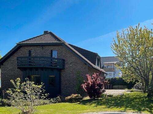 Foto - 8 Zimmer Einfamilienhaus zum Kaufen in Hennef (Sieg)