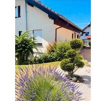 Traumhafte Wohnung mit großem Garten - Aichhalden