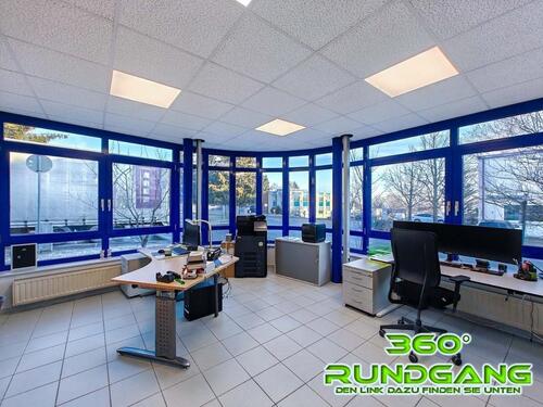 Foto - Bürofläche in Pliezhausen mit 4 Einzelbüros und 8 PKW Stellplätzen