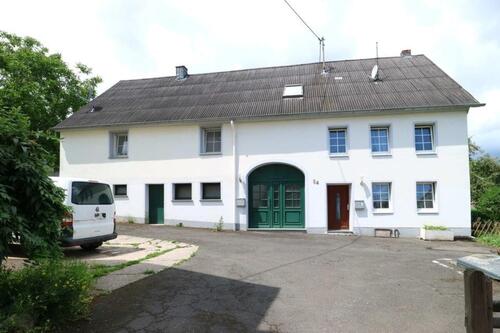 Foto - Haus mir 2 Wohneinheiten großes Grundstück Garten top