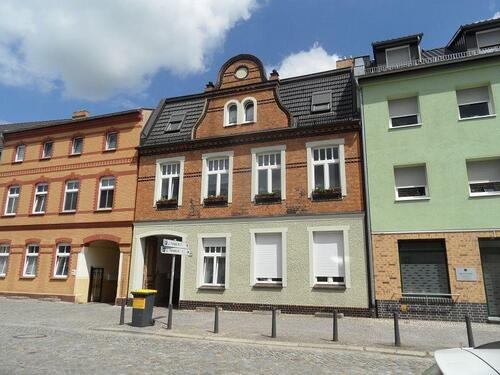 Foto - Renovierte 1 - Raumwohnung mit Einbauküche und großem Balkon