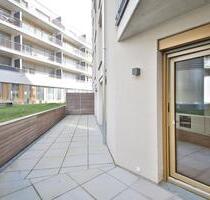 Neubau Erstbezug: schöne 2-Zimmer Wohnung mit XXL-Terrasse - Böblingen