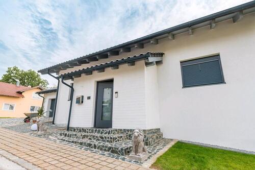 Foto - Modernes Einfamilienhaus in ruhiger Lage