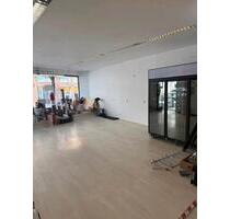 Laden zu Vermieten - 1.150,00&nbsp;EUR Kaltmiete, ca.&nbsp; 11,00&nbsp;m&sup2; in Hessisch Oldendorf (PLZ: 31840)