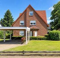 Komplett kernsanierte 2-Zi.-ETW mit Garten & Carport – Kirchweyhe