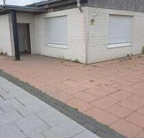Helle 3-Zimmer-Wohnung mit großer Terrasse und Garten in Rambin - Samtens