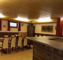 Vermiete 1 Zi Whg 49qm 1OG optional Atelier 43-88qm UG - St. Blasien