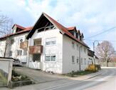 Foto - Moderne 2-Zi-Whg. mit Balkon, EBK, Badewanne & Stellplatz