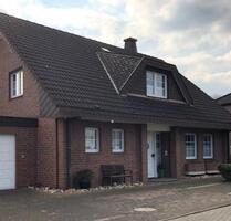 Freistehendes Einfamilienhaus mit 5 Zimmern und ruhigem Garten - Erkelenz