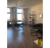 Große, wunderschöne Altbau Wohnung, super zentral - Berlin Mitte