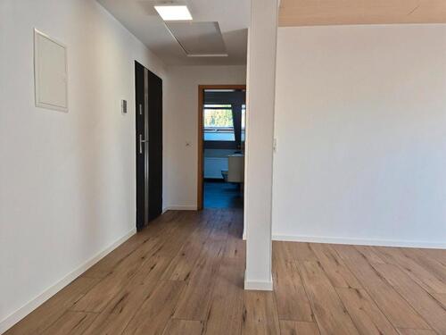 Foto - 1.5 Zimmer Dachgeschoßwohnung in Hauneck