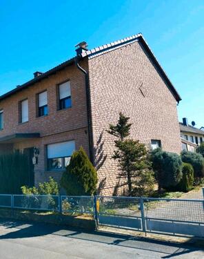 Foto - Haus zu vermieten - 1.550,00&nbsp;EUR Kaltmiete, ca.&nbsp; 100,00&nbsp;m&sup2;