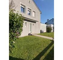 Charmantes Einfamilienhaus - 560.000,00&nbsp;EUR Kaufpreis, ca.&nbsp; 160,00&nbsp;m&sup2; in Altenstadt an der Waldnaab (PLZ: 92665)