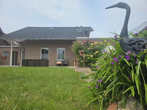 Foto - Gepflegtes EFH mit traumhaftem Garten in Birgden