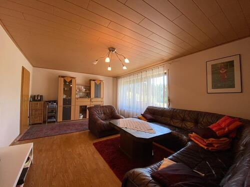 Foto - 3-Zimmer, Küche mit EBK, Bad, Garage, Terrasse, Keller, Garten
