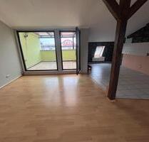 Vier-Raum-Dachgeschoss-Wohnung mit Dachterasse in Fermersleben - Magdeburg Leipziger Straße