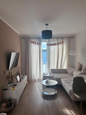 Foto - 2-Zimmer Wohnung - 950,00 EUR Kaltmiete, ca.  57,00 m²