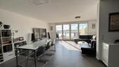 Foto - Das Beste aus zwei Welten: Penthouse trifft Reihenhaus