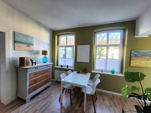 Foto - Neu eingerichtete Altbauwohnung mit Pkw Stellplatz im Zentrum