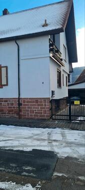 Foto - Haus zu vermieten - 1.200,00&nbsp;EUR Kaltmiete, ca.&nbsp; 150,00&nbsp;m&sup2;