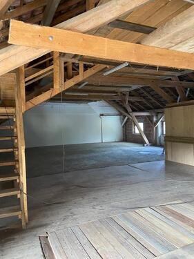 Foto - Großes LagerStellplatz in Scheune