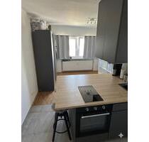 Schöne 1-Zimmer-Wohnung am Hart mit Stellplatz & Keller - München