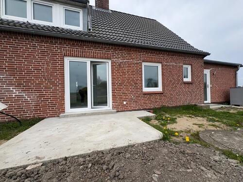 Foto - Für eine Depandance im Norden ist diese Wohnung genauso geeignet, wie auch als eine moderne Single-Dauerwohnung. Taufrisch saniert!