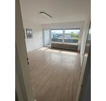 Büro Leverkusen - 20 QM, 16 QM einzeln oder komplett zu mieten