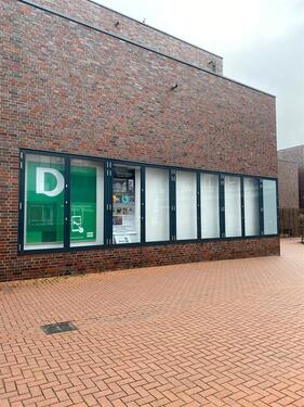 Foto - Lünen Innenstadt Werbevitrine zu vermieten - hier könnte Ihre Werbung stehen!