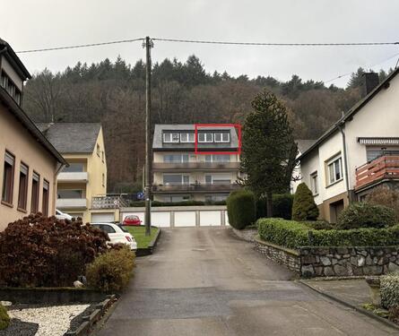 Foto - 2-Zimmer-Dachgeschosswohnung mit PKW-Parkplatz in Trier-Ehrang