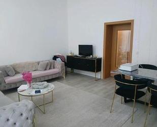 Tauch Wohnung - 1.000,00&nbsp;EUR Kaltmiete, ca.&nbsp; 105,00&nbsp;m&sup2; in Wiesbaden (PLZ: 65183)