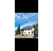 Einfamilienhaus mit herrlichem Ausblick professionell renoviert - Wildeck
