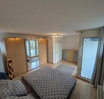 2-Zimmer Wohnung Balkon Tiefgaragenstellplatz Möbliert Mannheim