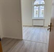 Moderne 3-Raum-Wohnung im Erdgeschoss, zentral gelegen - Schönebeck (Elbe)