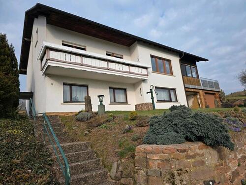 Foto - 13 Zimmer Mehrfamilienhaus, Wohnhaus zum Kaufen in Niederaula