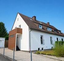 Hochwertig modernisierte Doppelhaushälfte am Otterberg - Hof Christiansreuth