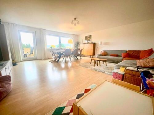 Foto - Großzügige Wohnung mit Südbalkon, Aufzug und Tiefgarage