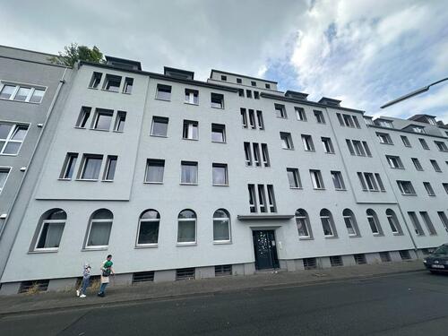 Foto - 2 ZKB, 45 qm, Altbau, für Studierende, Mittelstr. 42, Nähe Bahnhof, OS