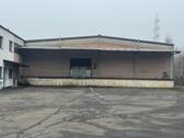 Foto - Lagerhalle mit Rampe zu vermieten bei Bedarf mit Dienstleistungen