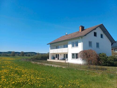 Foto - 5,5 Zimmerwohnng - 1.300,00&nbsp;EUR Kaltmiete, ca.&nbsp; 118,00&nbsp;m&sup2;