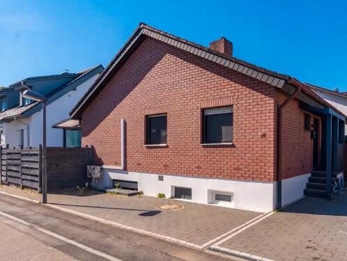 Foto - 6 Zimmer Bungalow zum Kaufen in Bürstadt