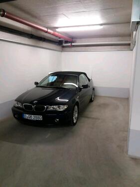 Foto - Stellplatz Neubau-Tiefgarage überbreite Flughafen Oldtimer Cabrio
