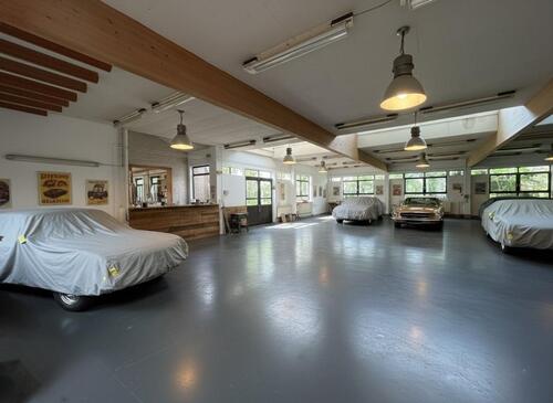 Foto - Hochwertige Stellplätze für Oldtimer & Sportwagen - WINTERANGEBOT