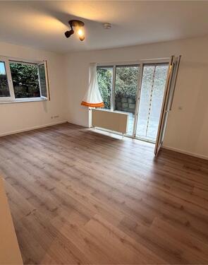 Foto - Frisch renoviert: Souterrain mit Terrasse in gepflegtem Haus