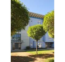 16008110569 Schöne eine Zimmerwohnung mit Wohnküche und Balkon im dritten Obergeschoß - Wiesbaden Dotzheim