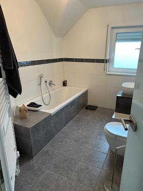 Foto - 4 Zimmer Einfamilienhaus zur Miete in Weisenheim am Berg